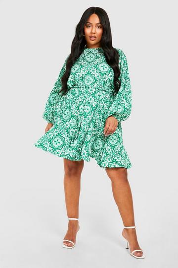 Plus Woven Tile Print Smock Dress green