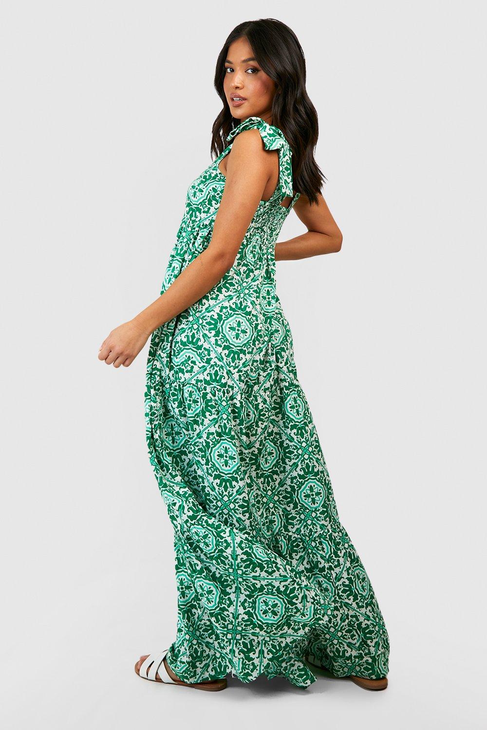 Petite maxi hot sale dresses boohoo