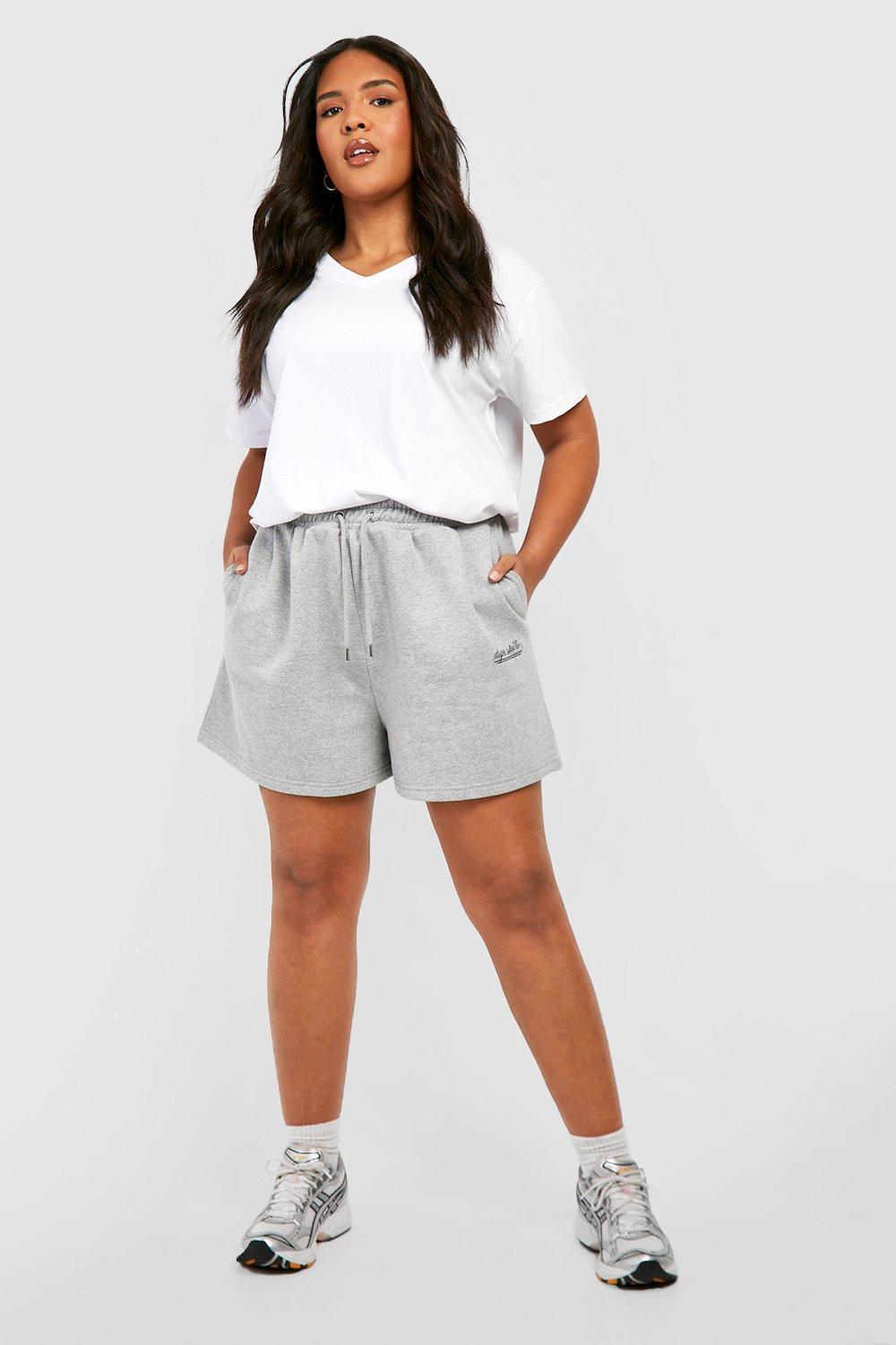 Grande taille T shirt basique col V en coton boohoo