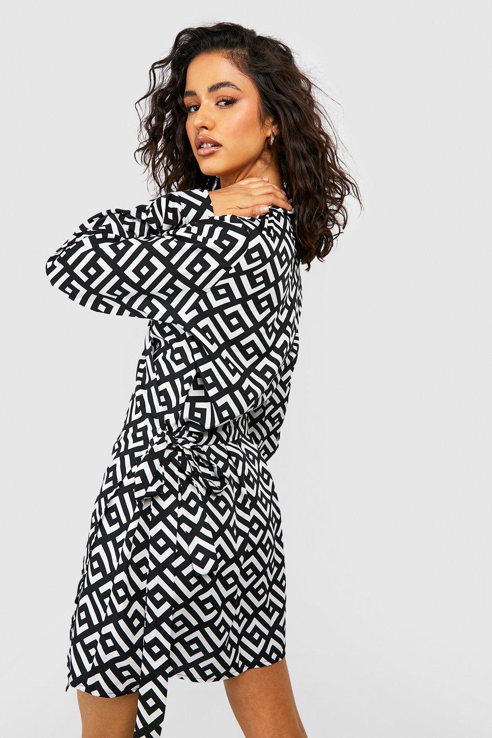 Boohoo geo clearance print shirt dress