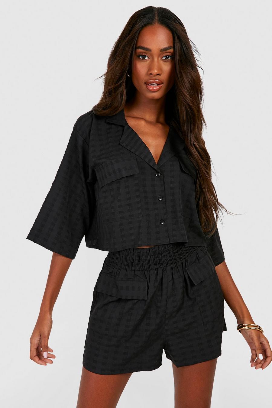 Black Premium Textured Pocket Detail Crop Shirt & Shorts  image number 1