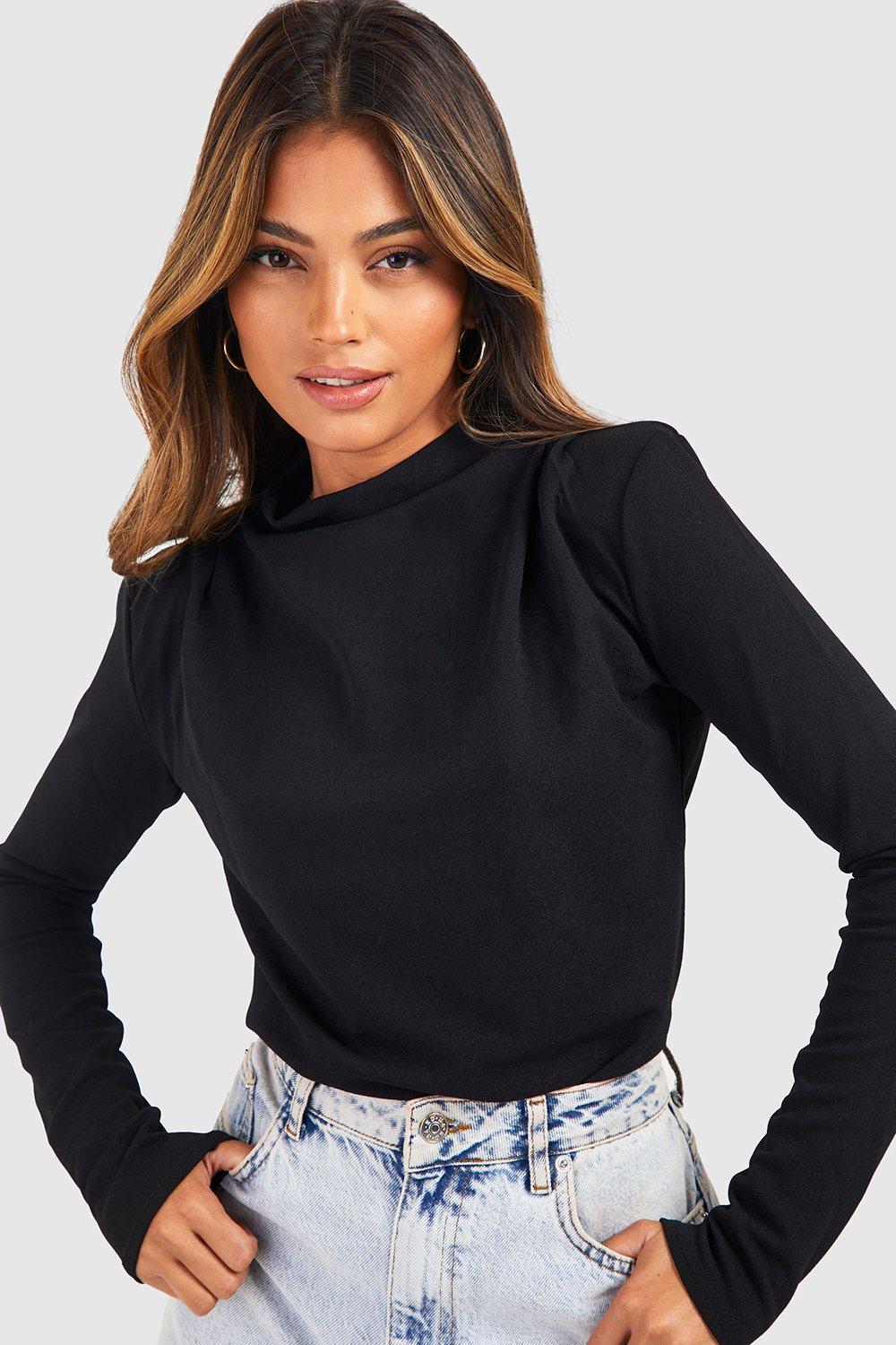 Long-sleeved shoulder-pad top