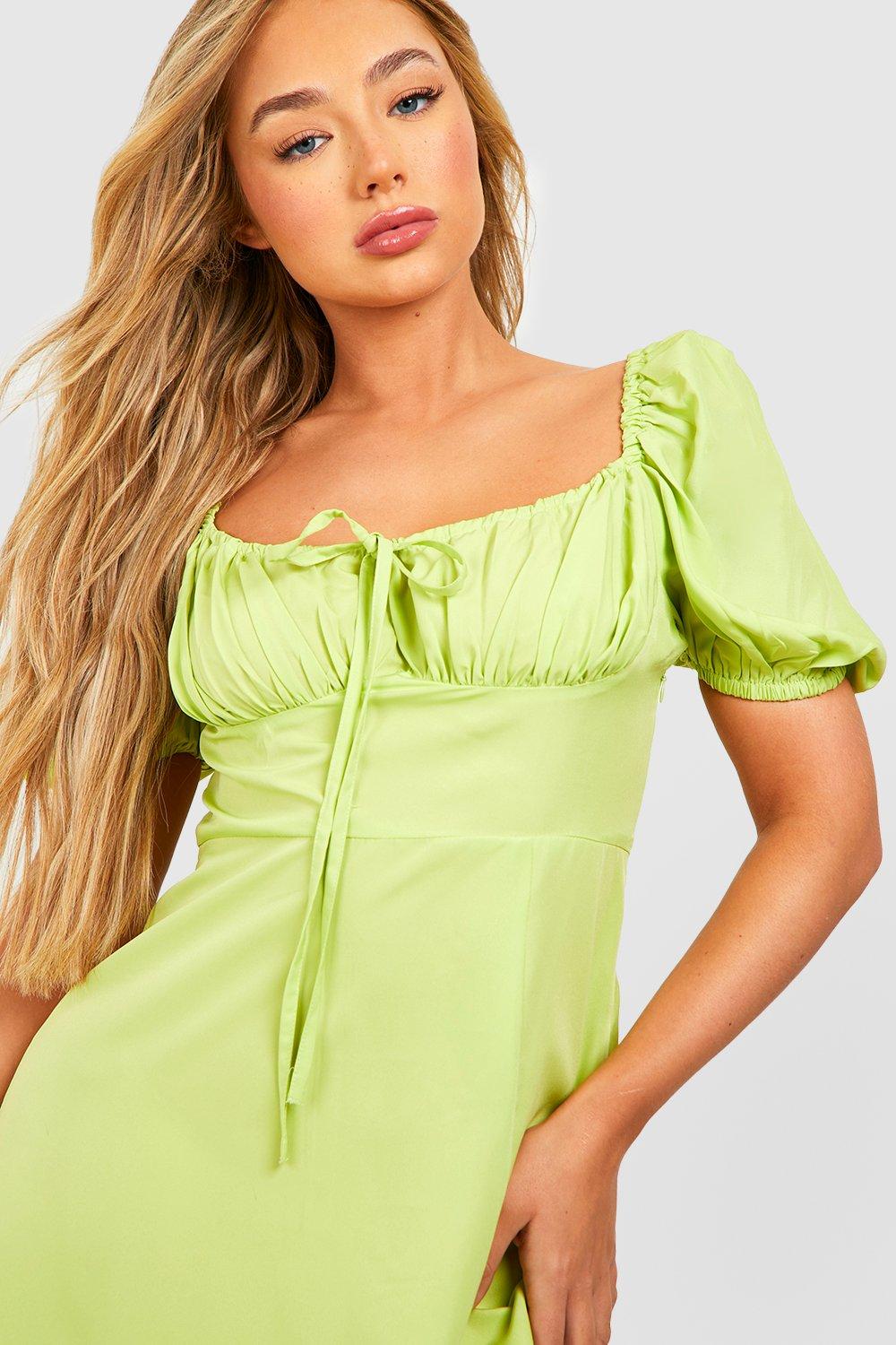 green puff sleeve dress