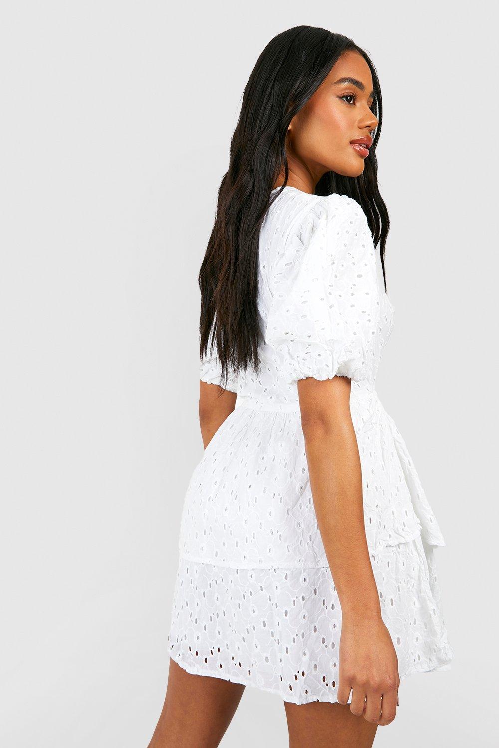 Boohoo twist on sale detail skater dress