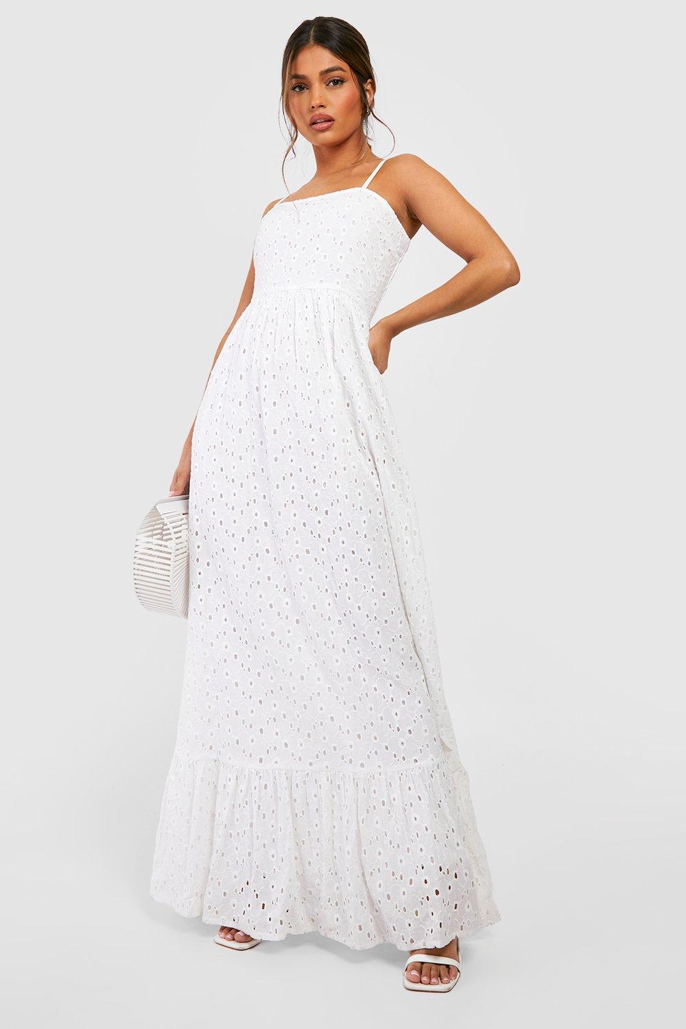 Boohoo robe blanche discount dentelle