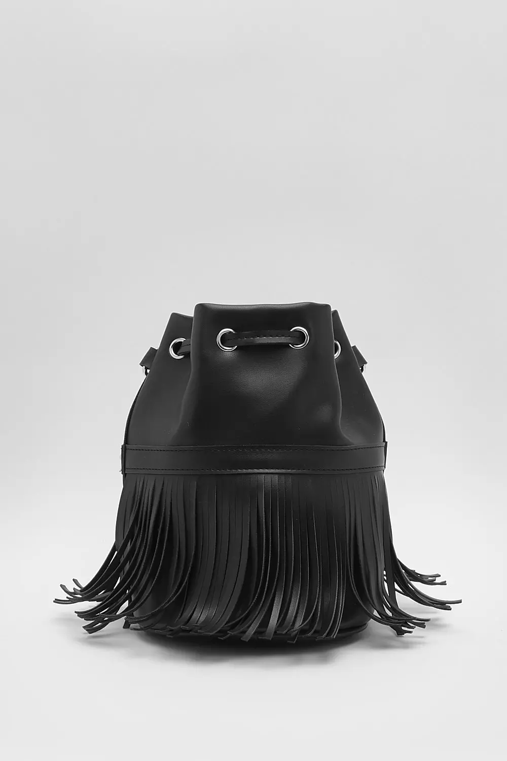 Fringe hot sale bucket bag