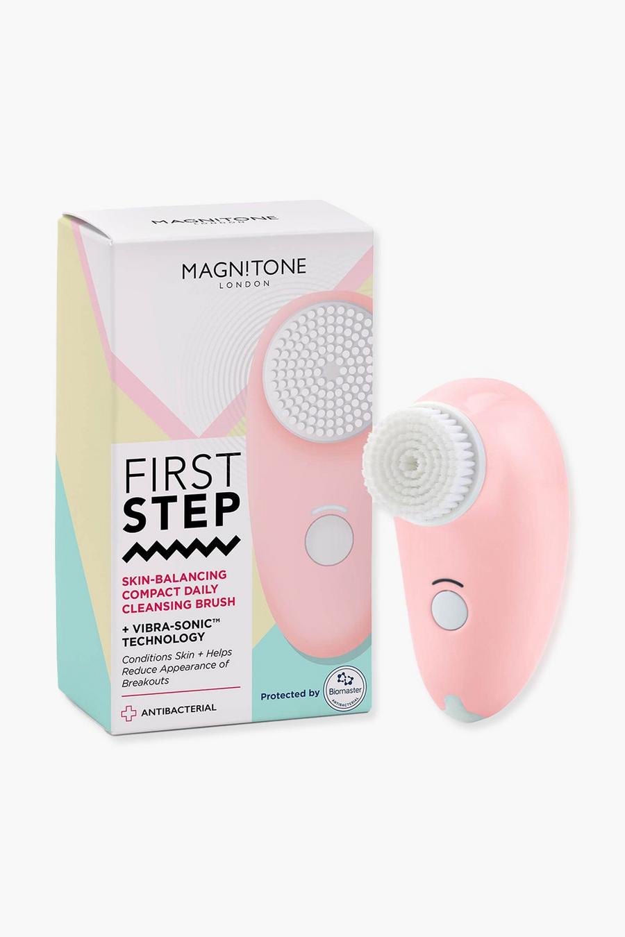 White MAGNITONE FIRST STEP CLEANSING BRUSH USB