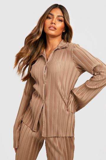 Flared Sleeve Plisse Shirt mocha