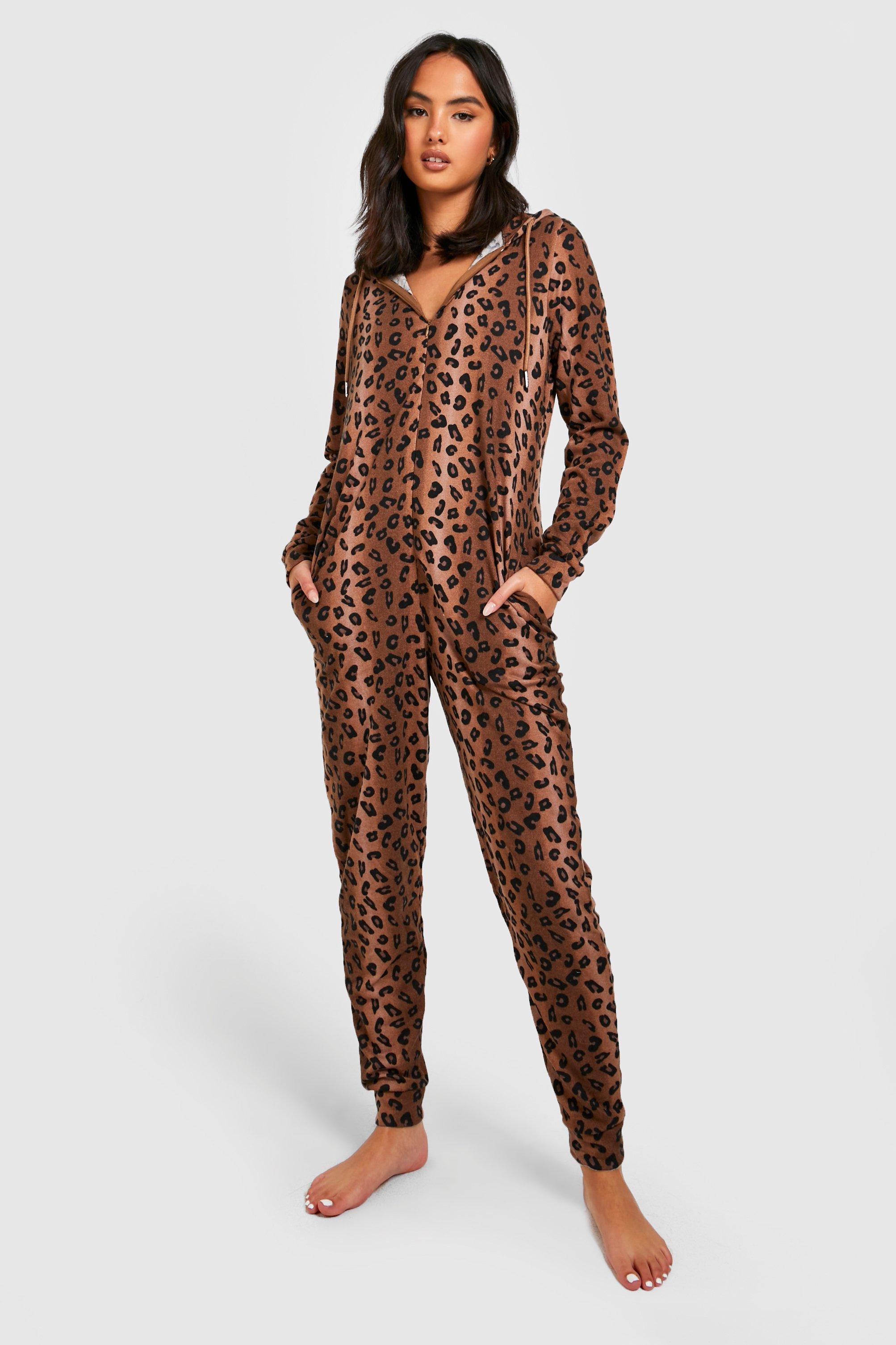 Pijama de mujer con estampado de leopardo • Todo pijamas