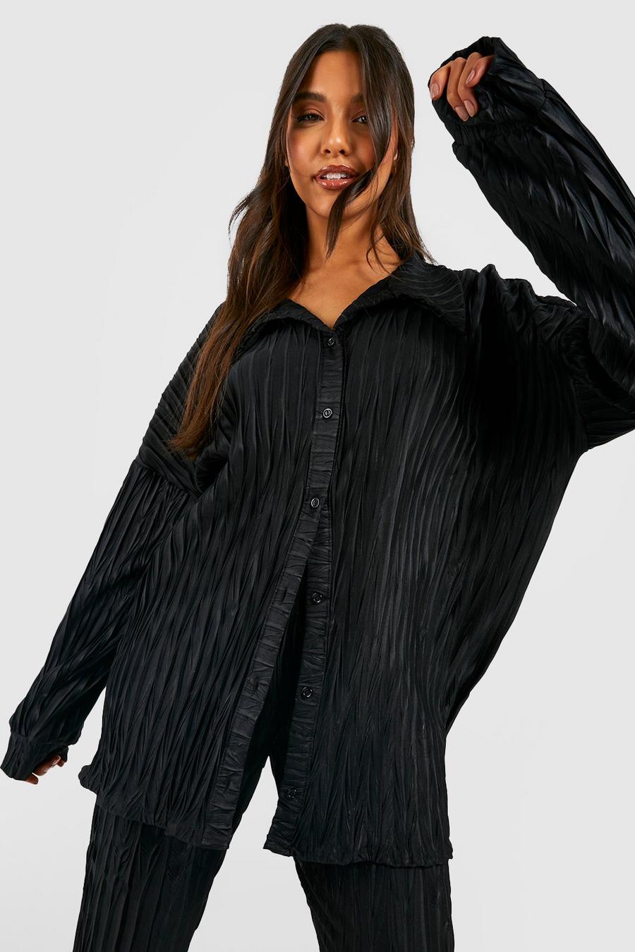 Black Textured Plisse Oversized Relaxed Fit Shirt image number 1