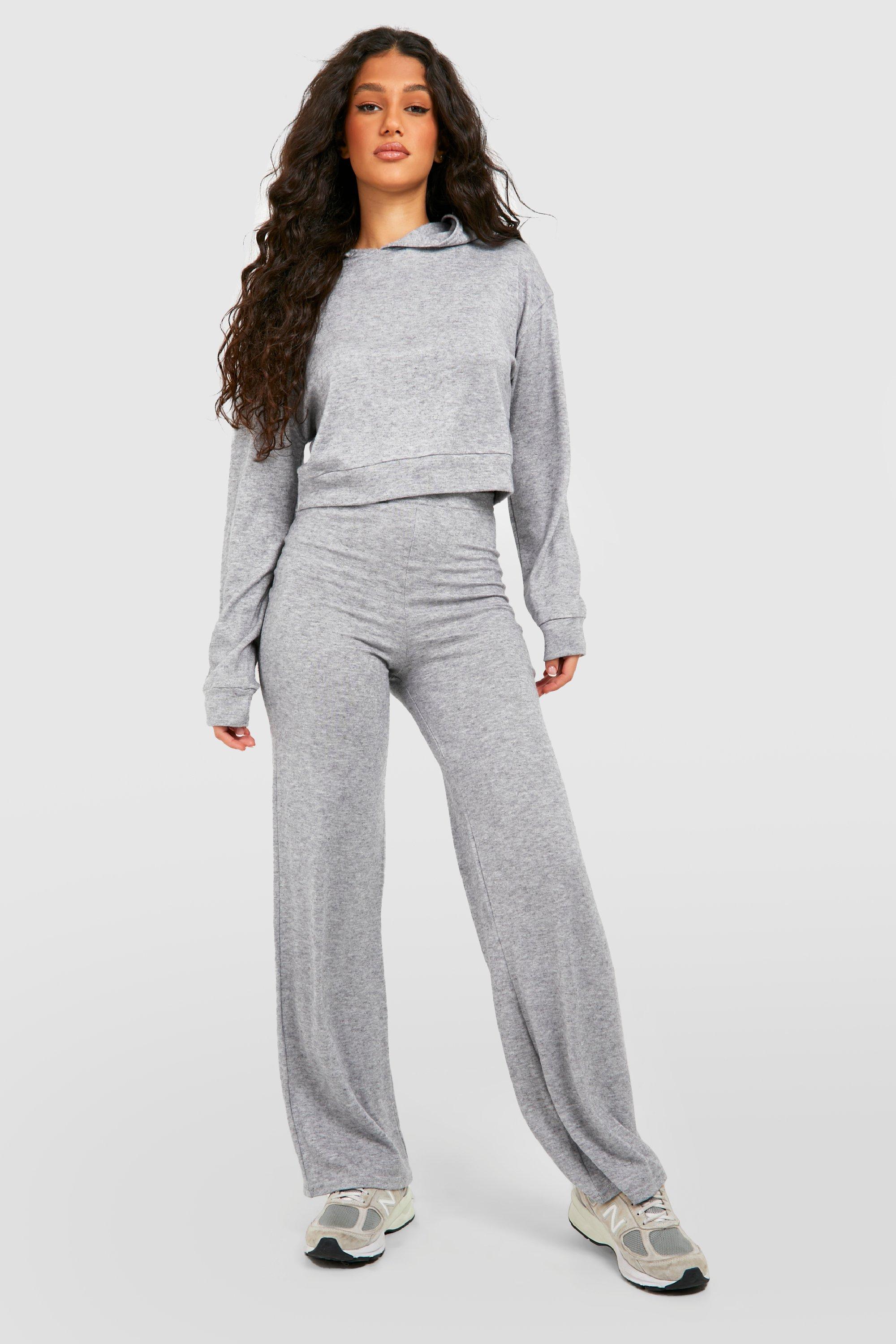 Ensemble en maille avec sweat capuche et pantalon large