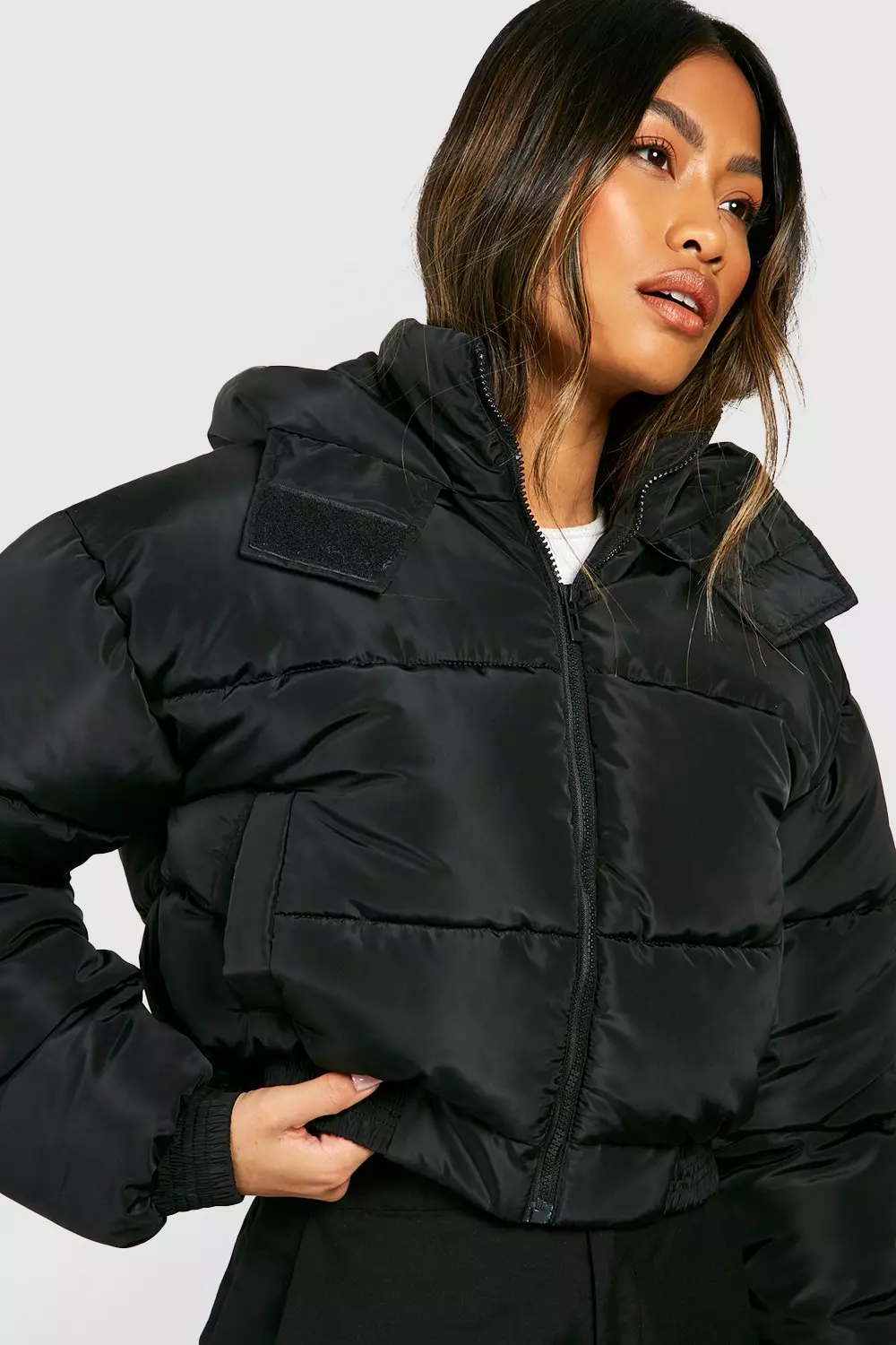 Boohoo crop hooded sales puffer jacket in black