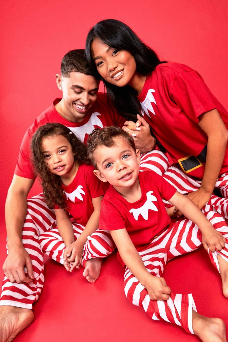 Kid's Santa Family Pj Set  image number 1
