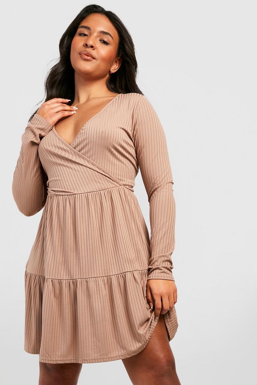 Mocha beis Plus Ribbed Tiered Wrap Dress