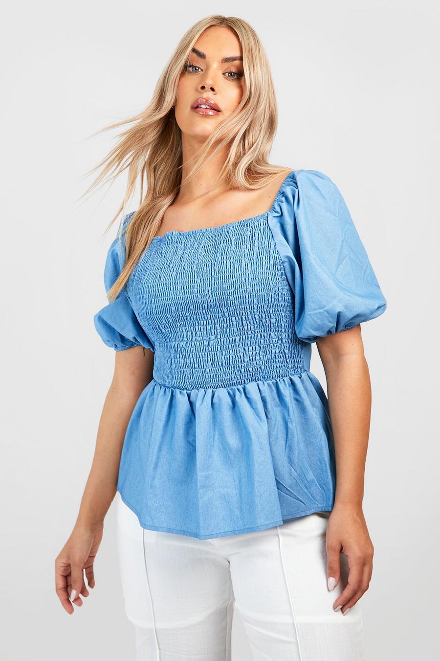 Top a grembiule Plus Size in chambray increspato, Light wash