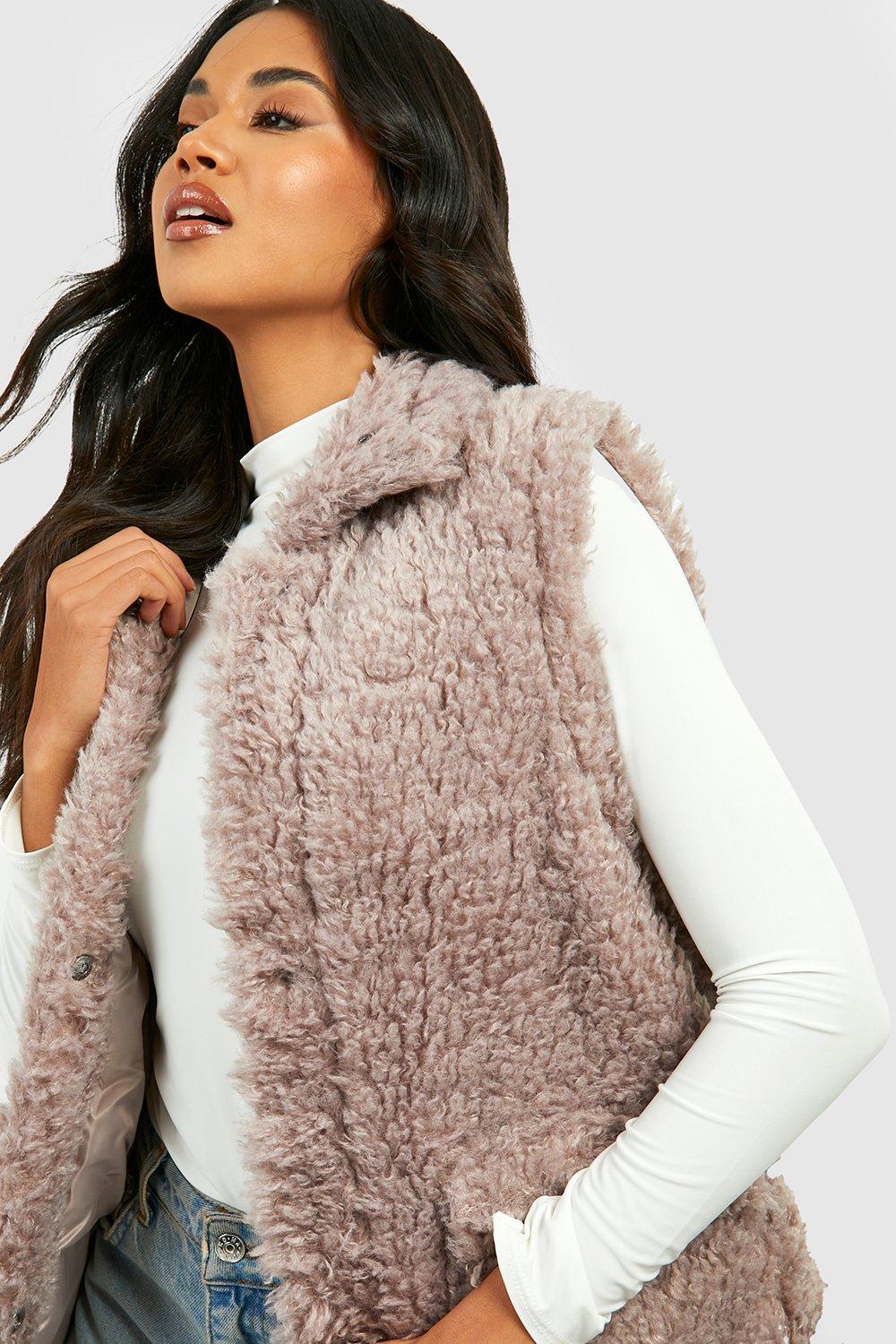 Gilet sans manches en fausse fourrure