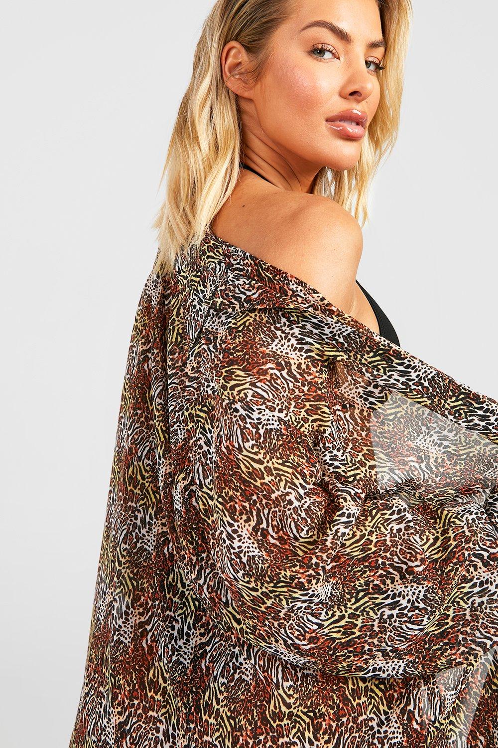 ASOS - Poncho all'uncinetto marrone