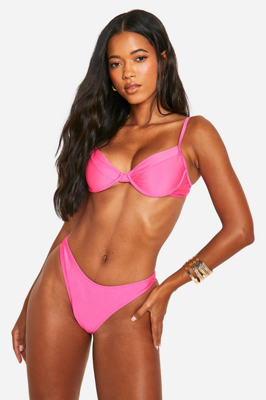 Essentials Tanga-Bikinihose mit hohem Beinausschnitt, Bright pink