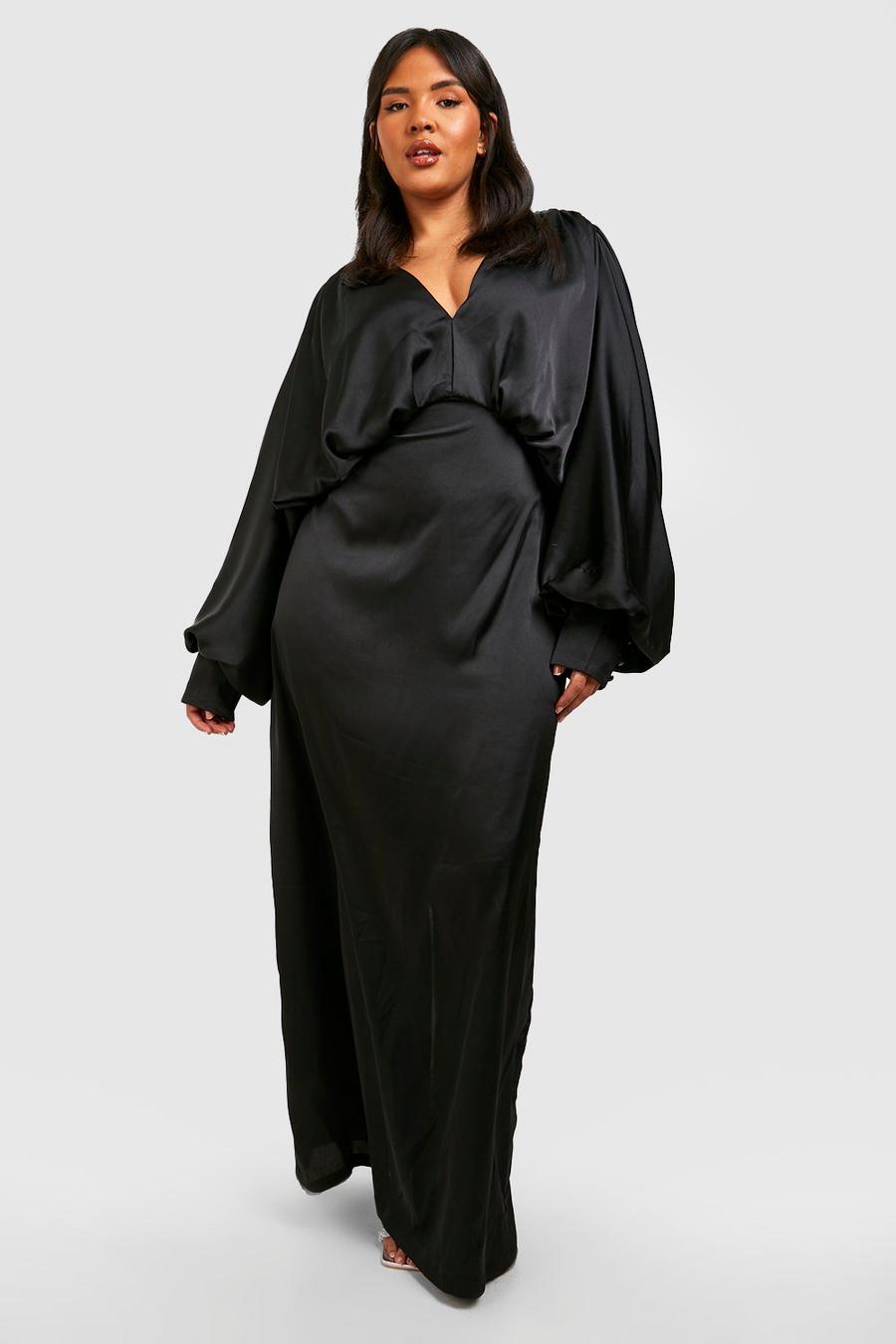 Vestido Plus maxi de raso escotado con mangas blusón, Black image number 1