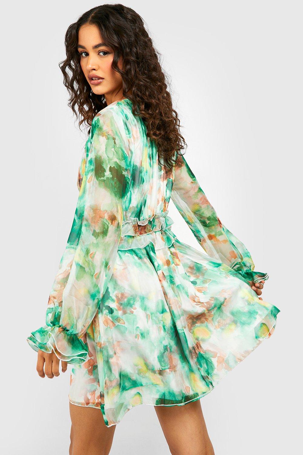 Boohoo floaty clearance dress