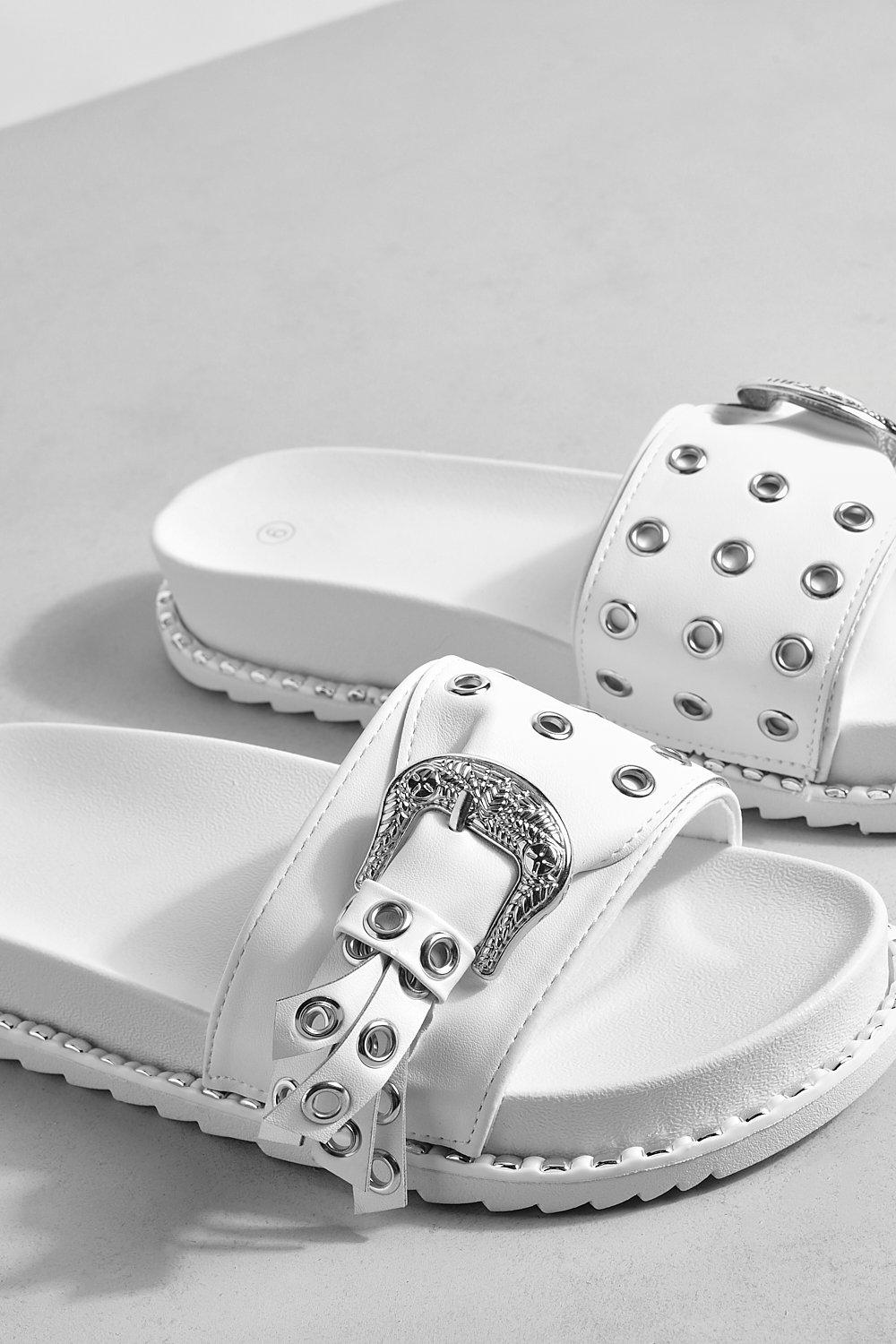 White buckle sliders