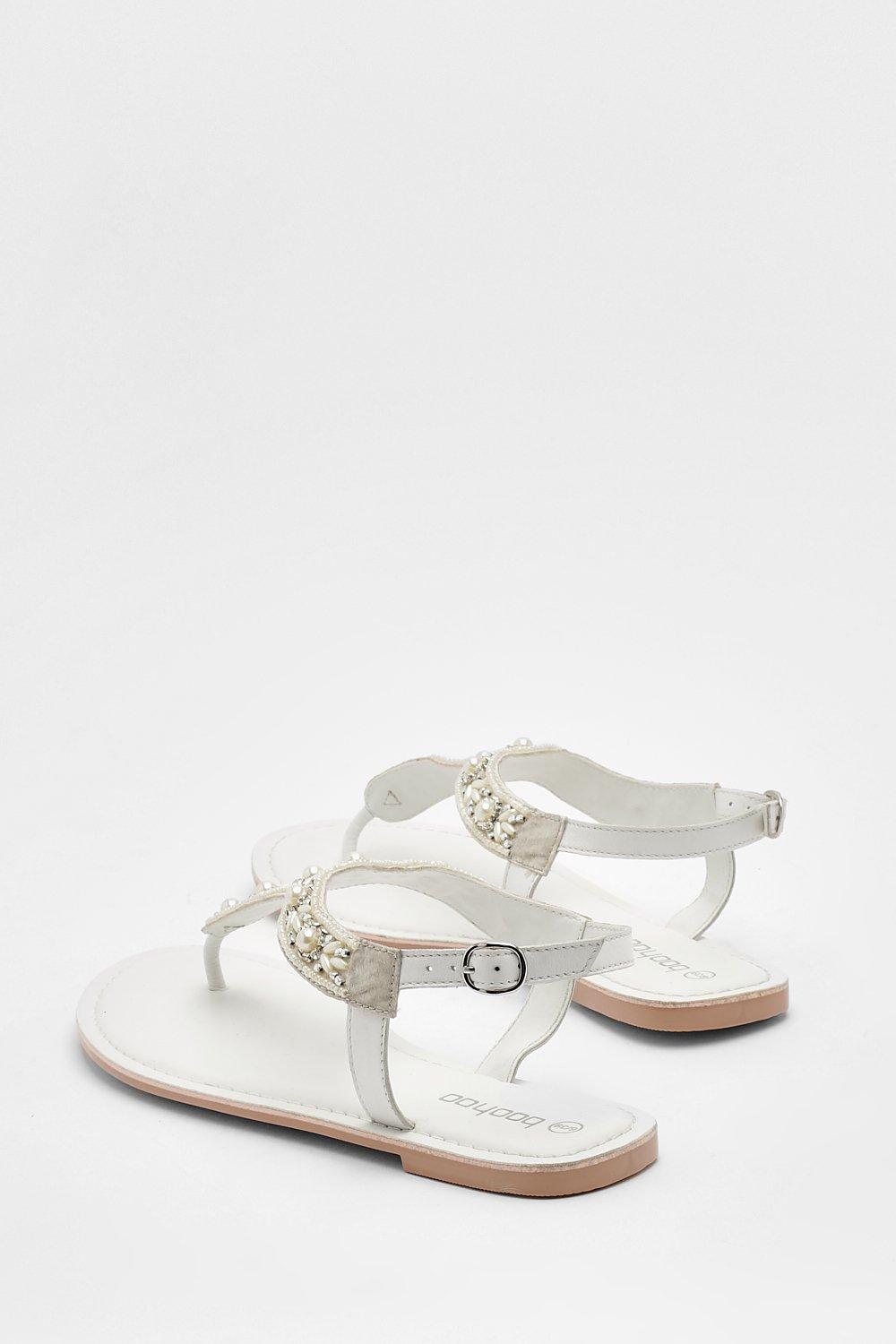 Pearl toe deals post sandals