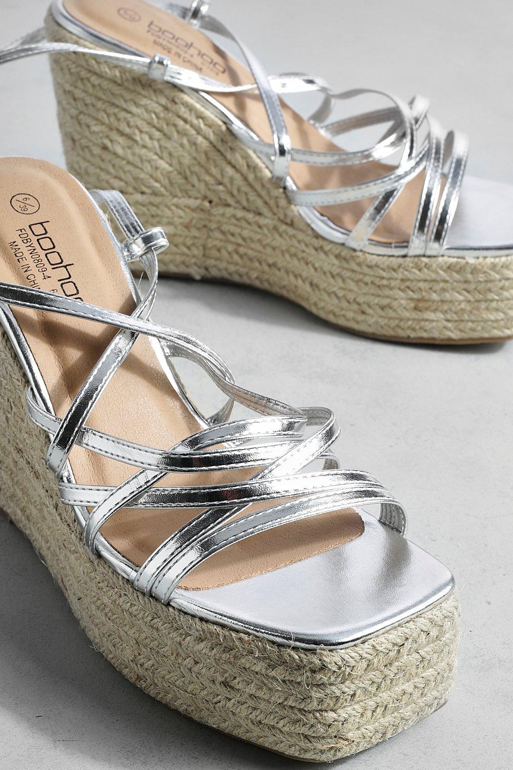 Boohoo discount wedge sandals