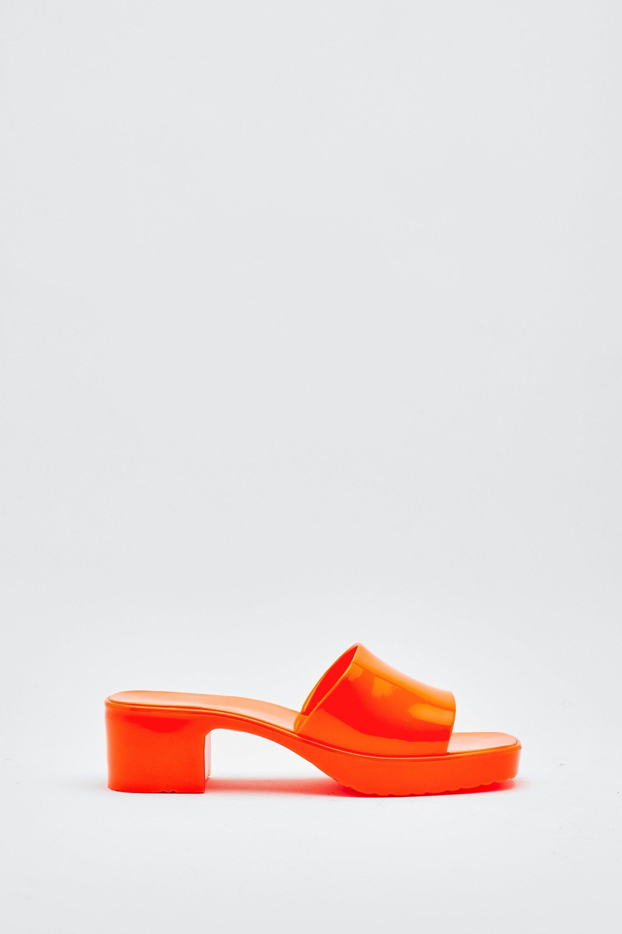 Mules en plastique hotsell