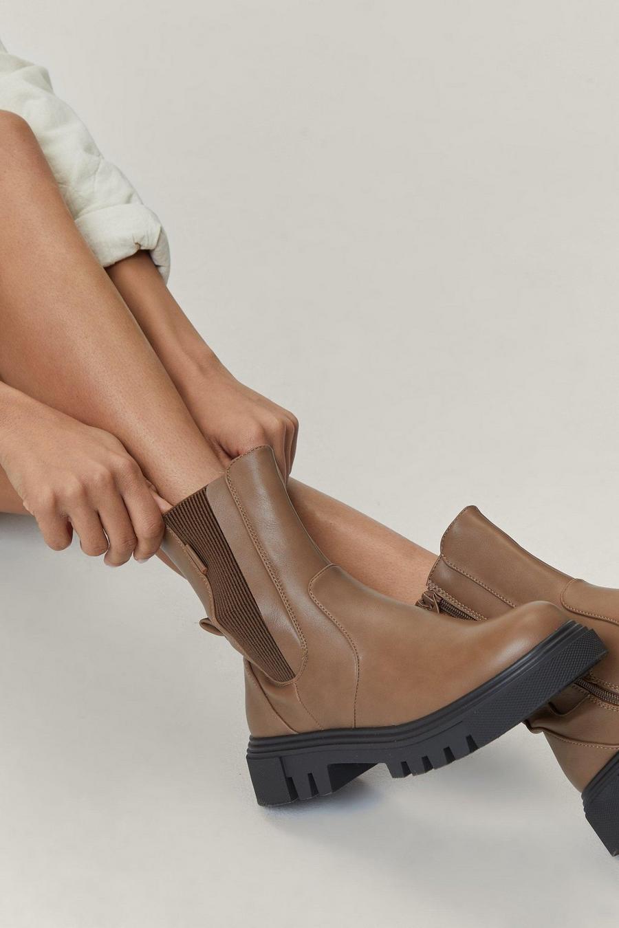Taupe beige Pu Chunky Chelsea Boot 2 image number 1