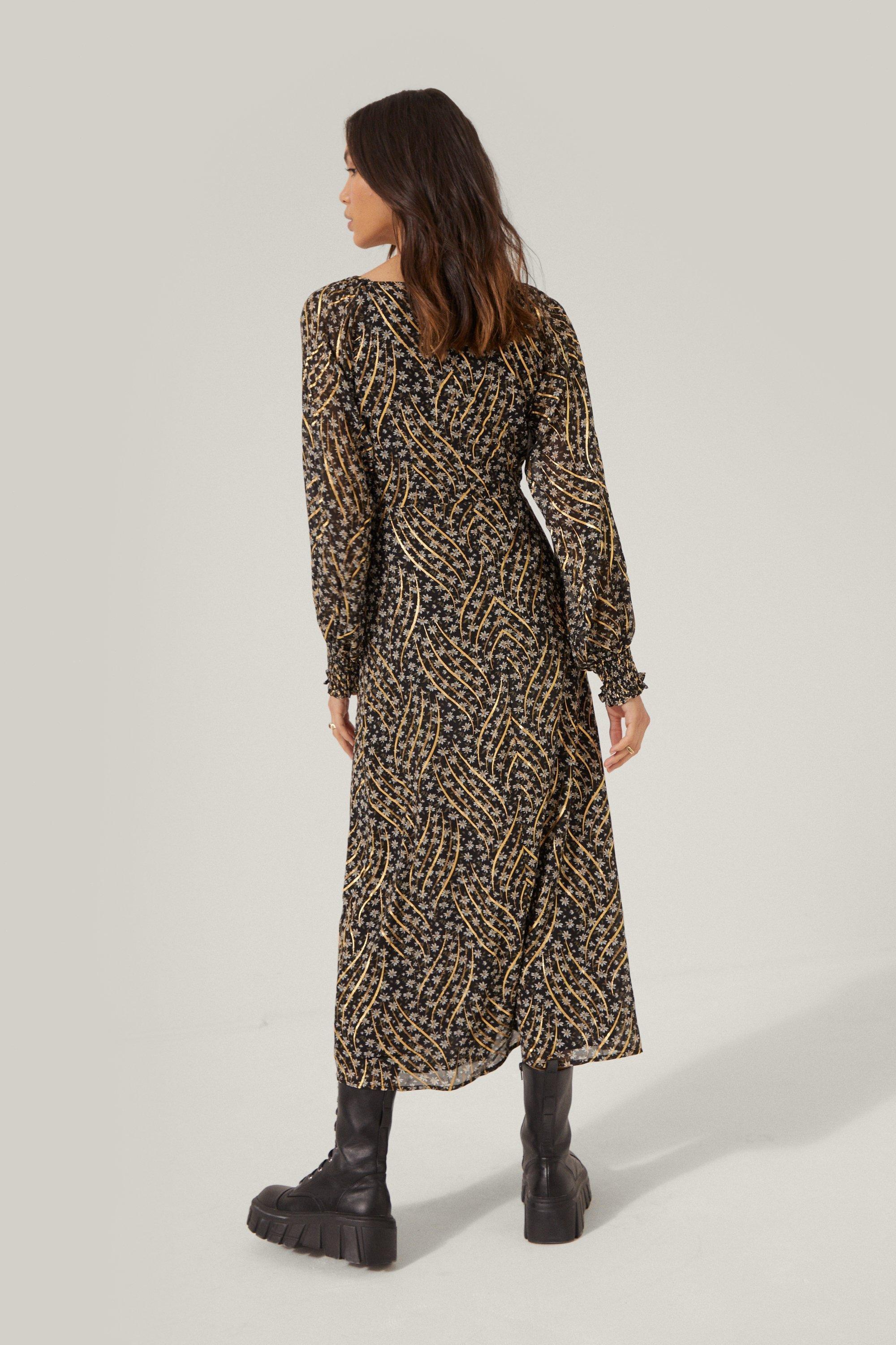 Ruched Front Blouson Sleeve Printed Midi Dress | boohoo USA Ruched Front Blouson Sleeve Printed Midi Dress | boohoo USA
