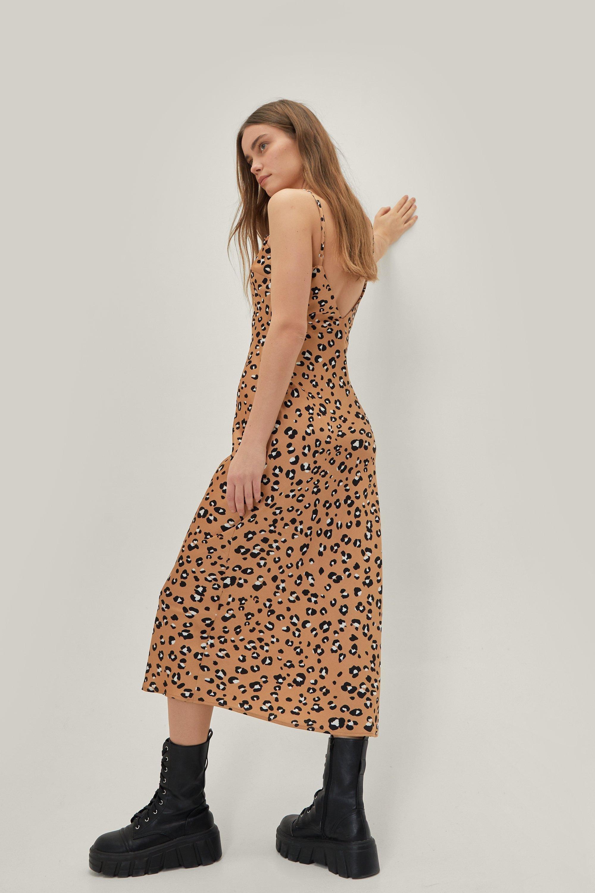 Vestito pull on midi in raso animalier leopardato con spalline