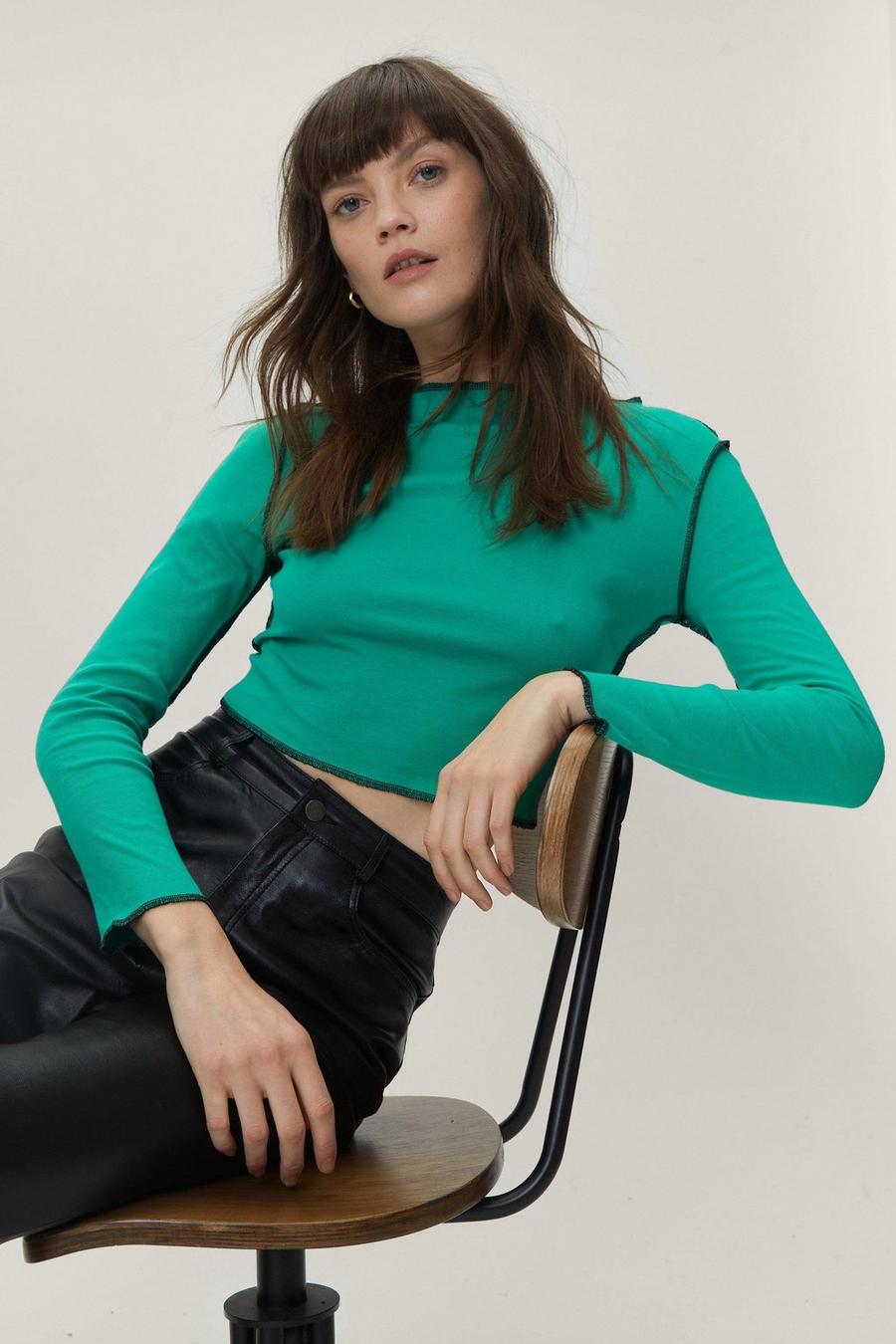 Green verde Exposed Seam Cropped Long Sleeve Top