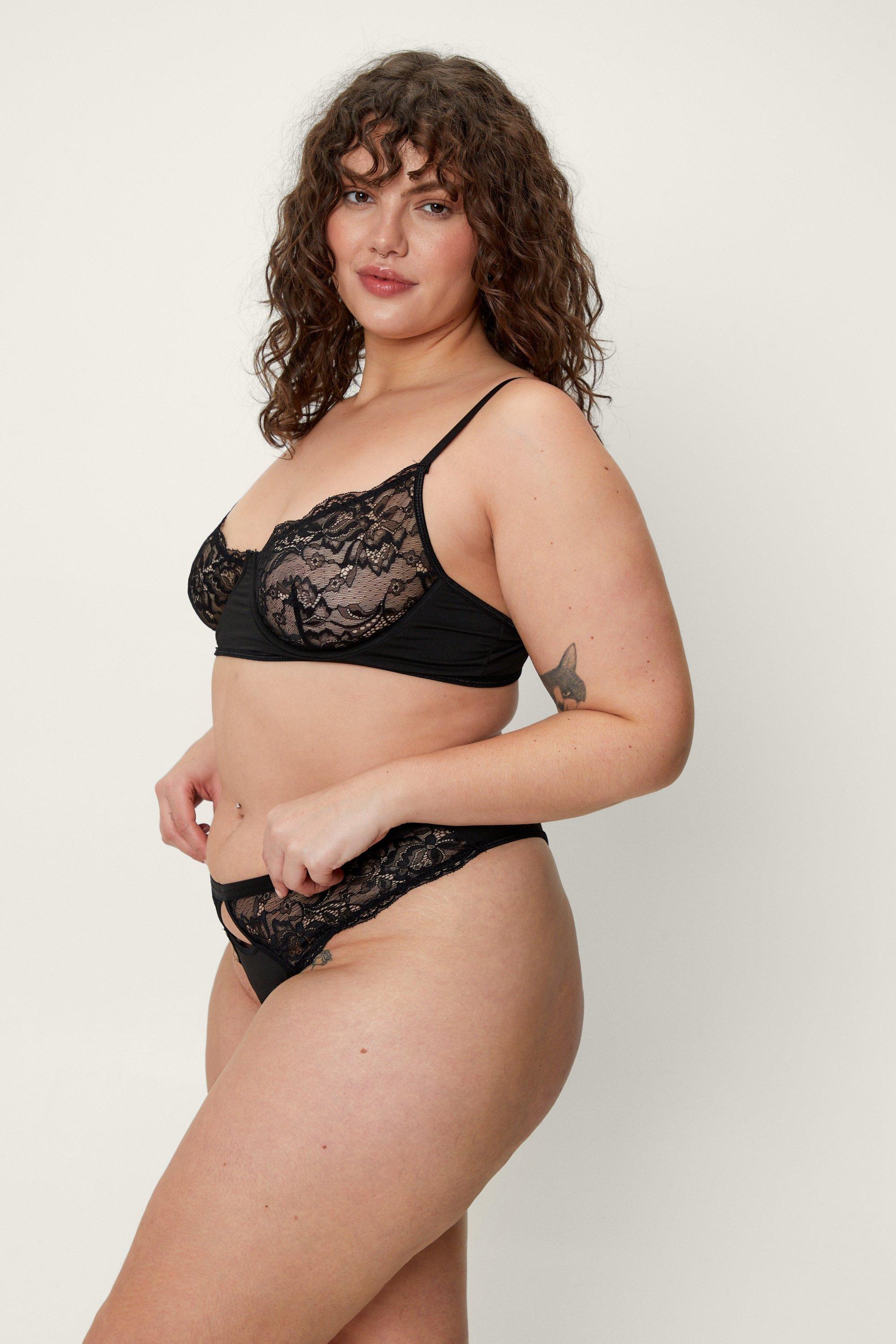 Women's Plus Size Underwired Bralette And Panty Set