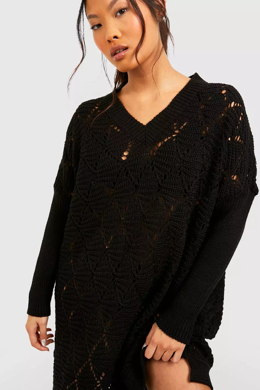 Black swing outlet jumper