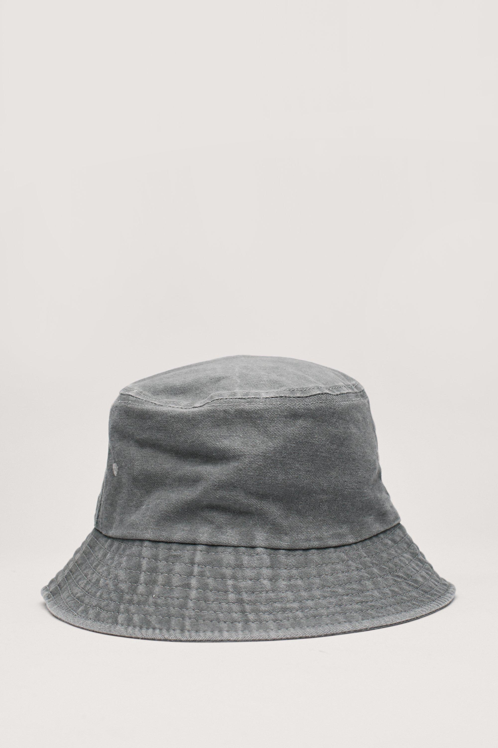Short brimmed bucket hat online