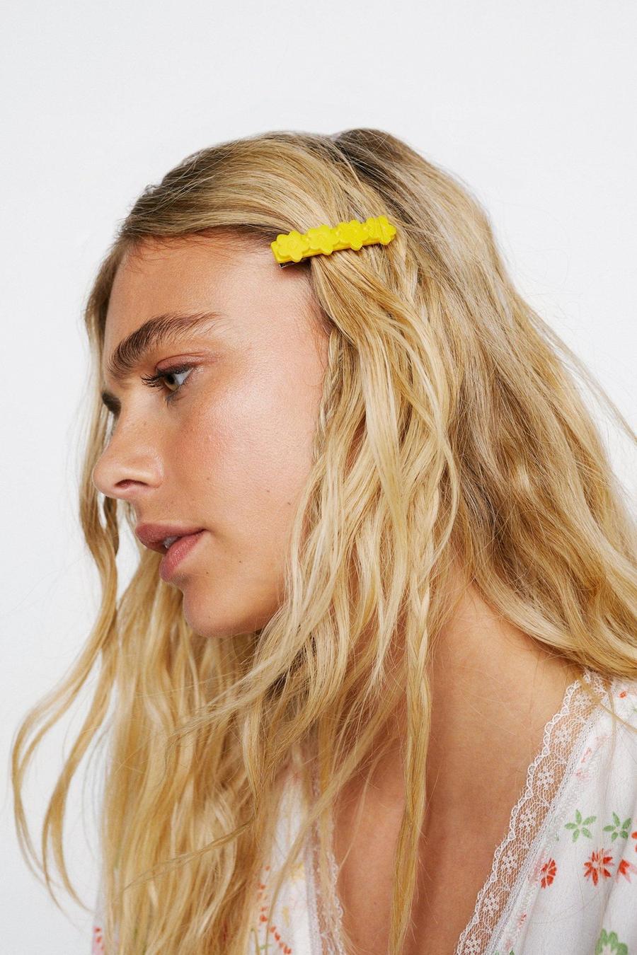 Yellow Flower Hair Clips image number 1