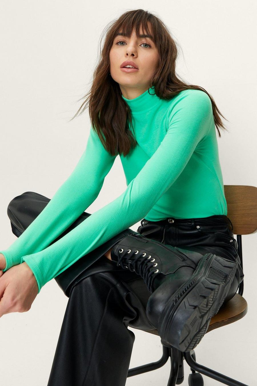 Funnel Neck Long Sleeve Ribbed Top image number 1