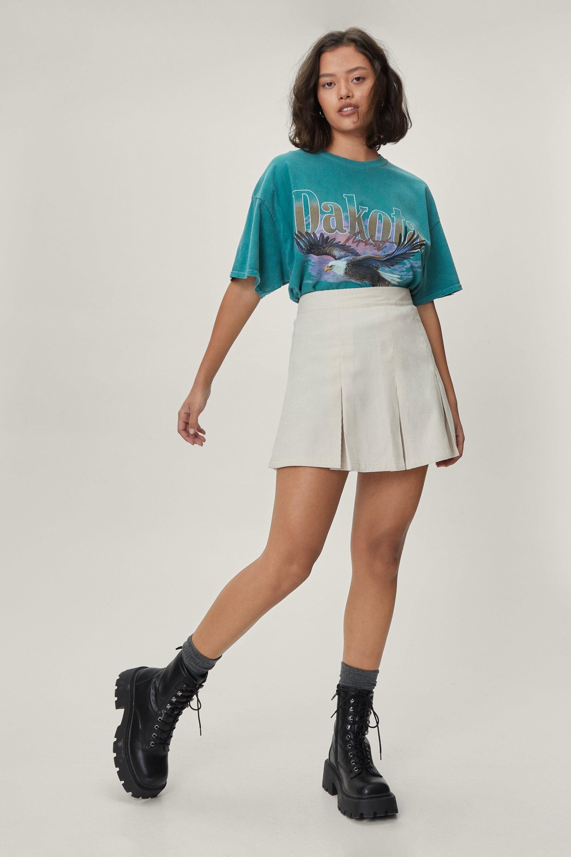 Petite High Waisted Pleated Mini Skirt boohoo CA