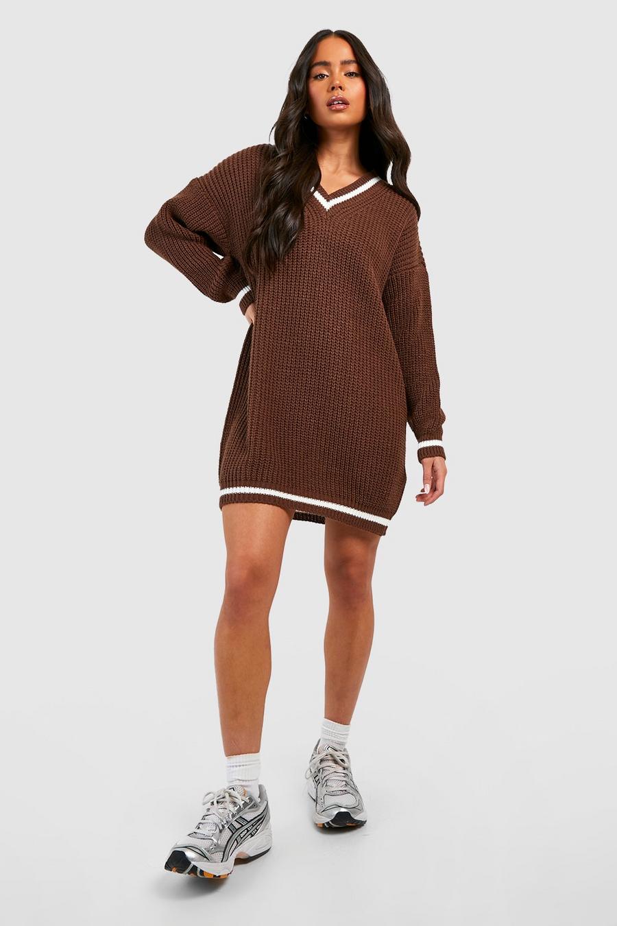 Chocolate brun Petite V Neck Knitted Jumper Dress 