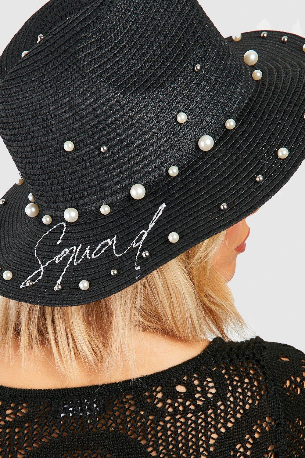 Chapeau d’été à perles et slogan Bride Squad