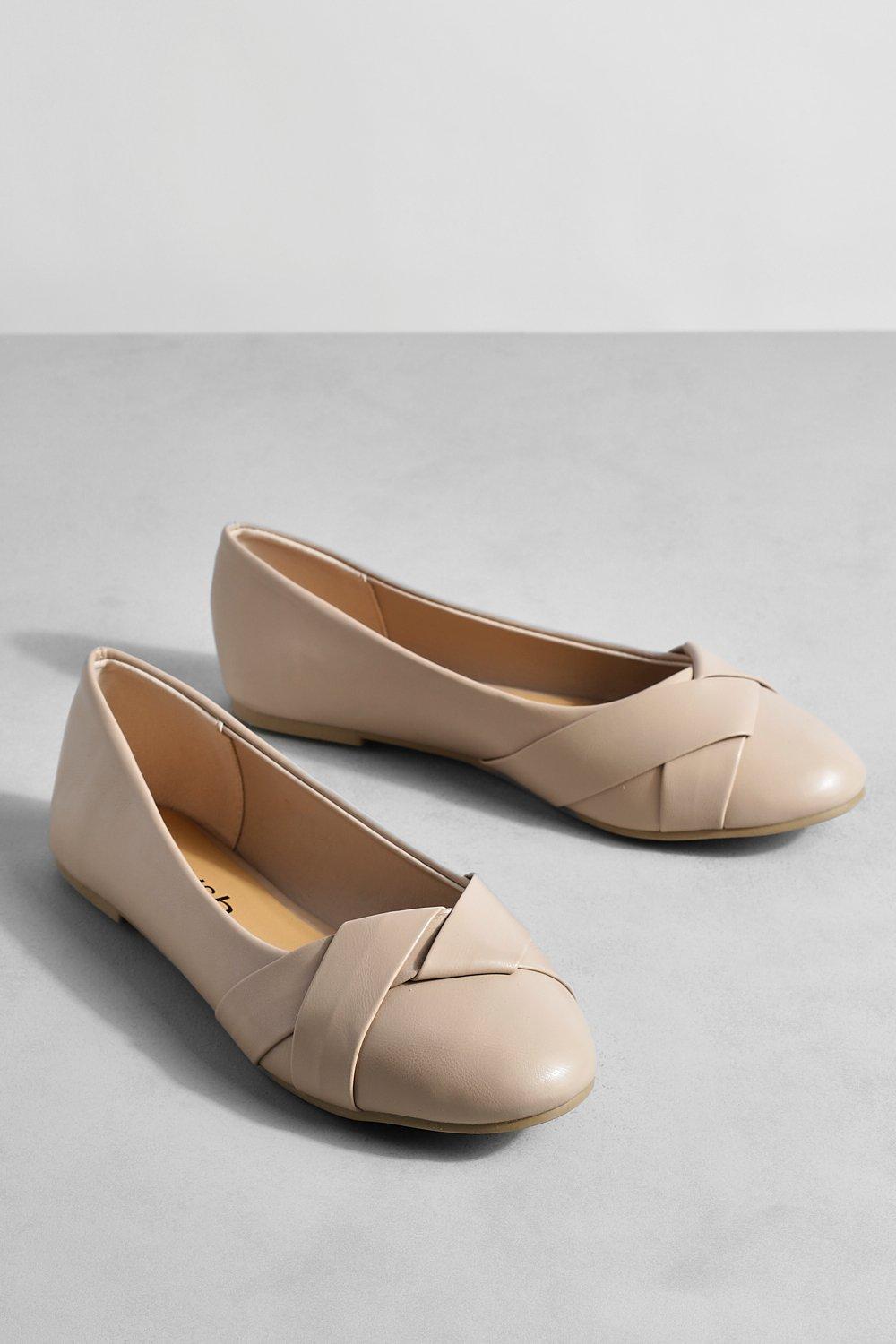 Hush puppies best sale nude ballet flats