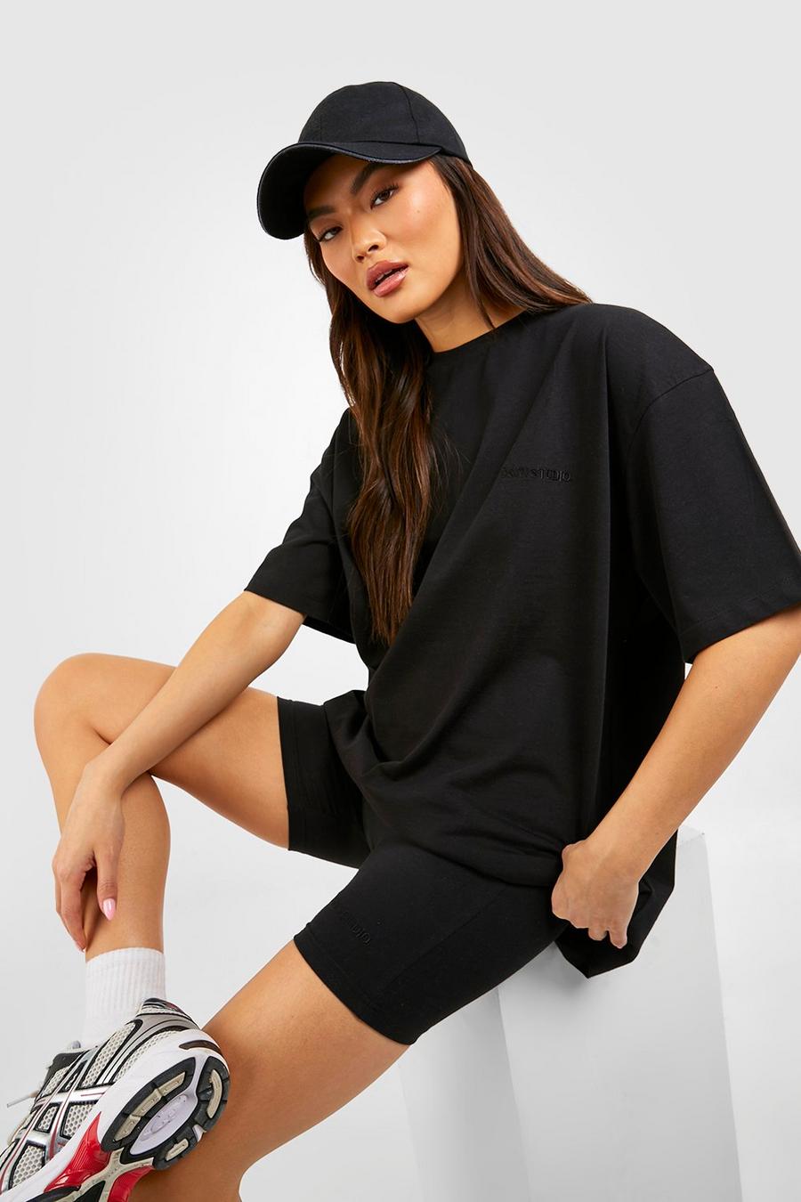 Black Dsgn Studio Oversized T-shirt And Cycling Short Set image number 1
