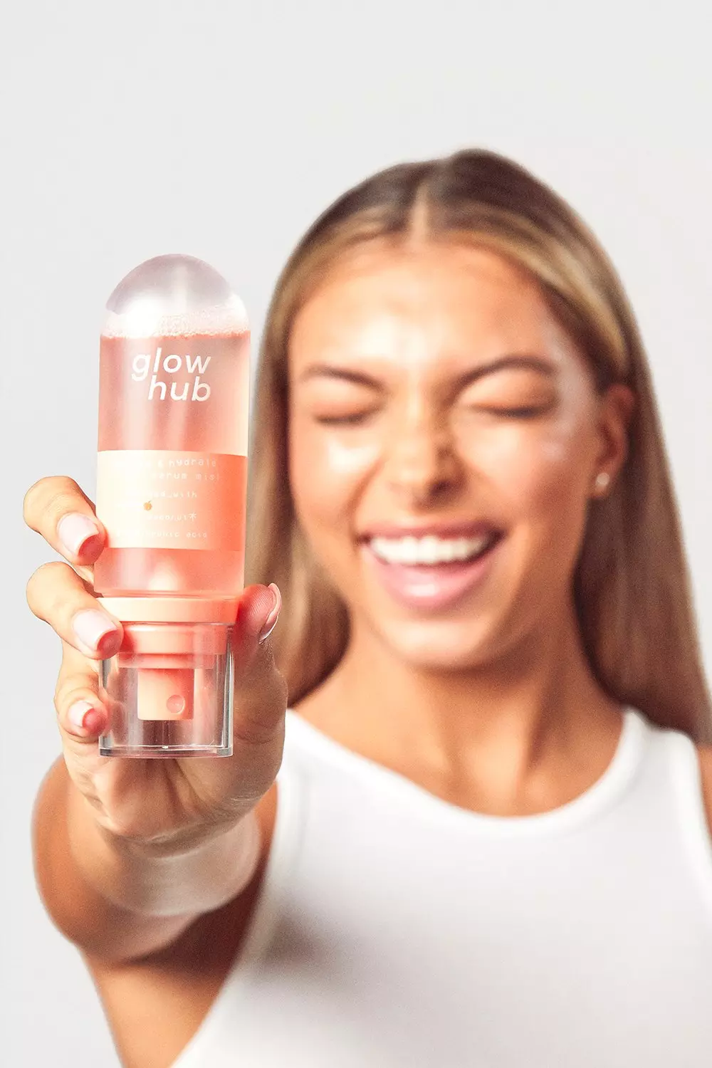 Orange Glow Hub nourish & hydrate serum mist alternative image