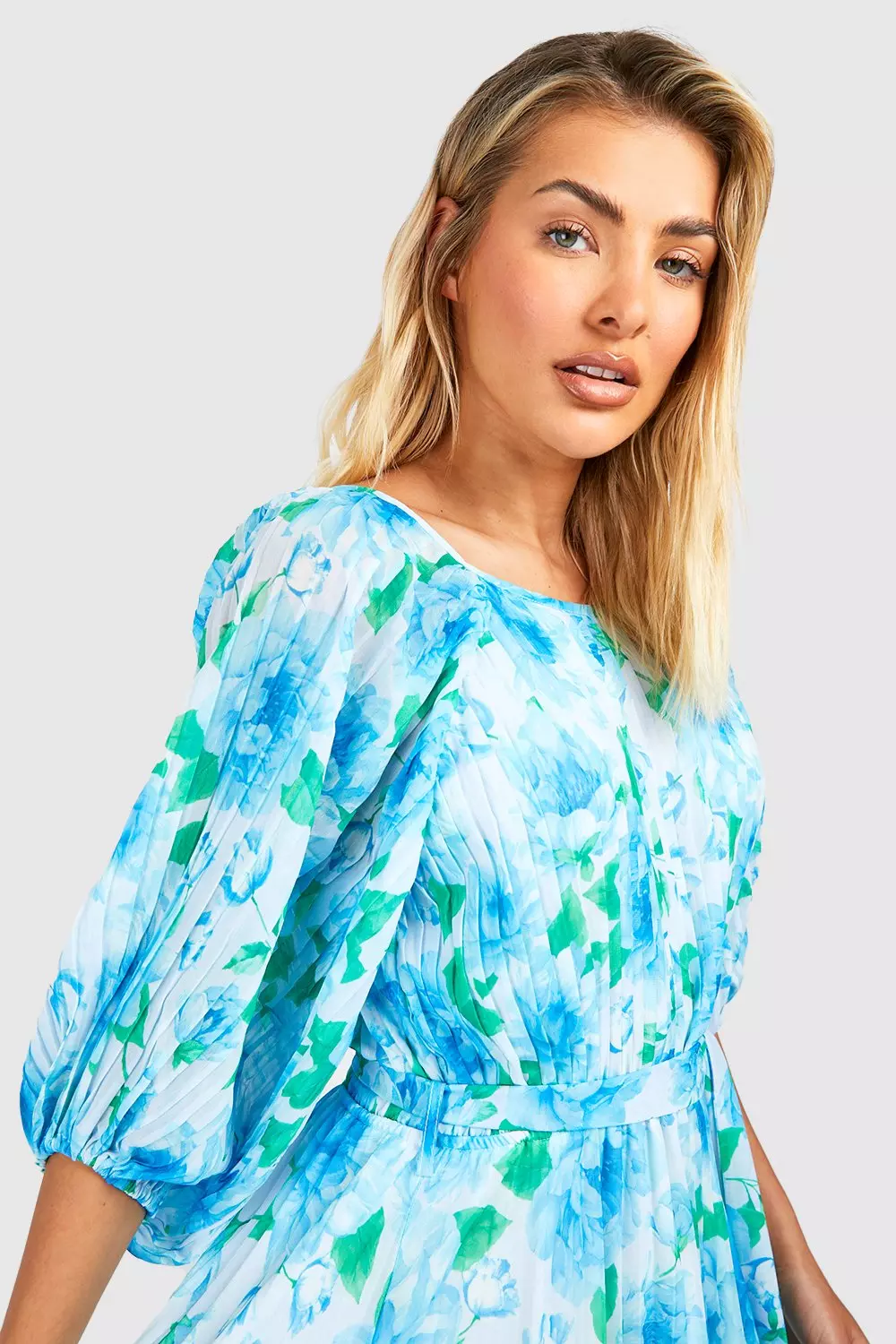 Blue Floral Pleated Puff Sleeve Midi Dress  alternative image