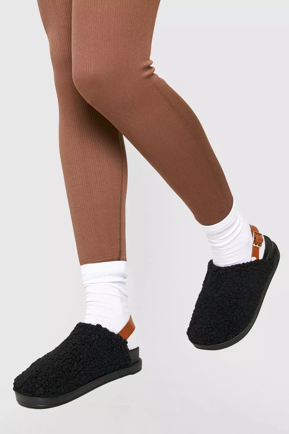 Black Borg Closed Toe Slingback Clogs alternative image