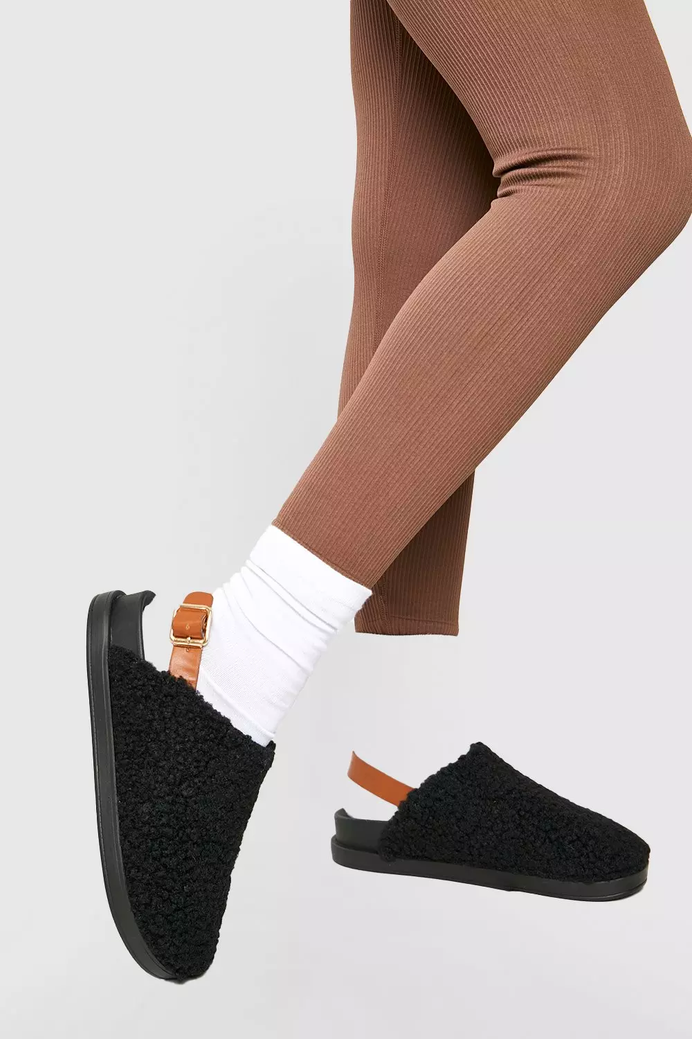 Black Borg Closed Toe Slingback Clogs alternative image