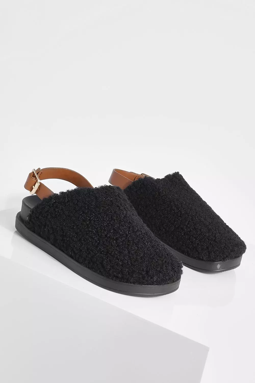 Black Borg Closed Toe Slingback Clogs alternative image