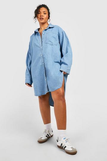 Plus Skjortklänning i denim med ojämn kant mid blue