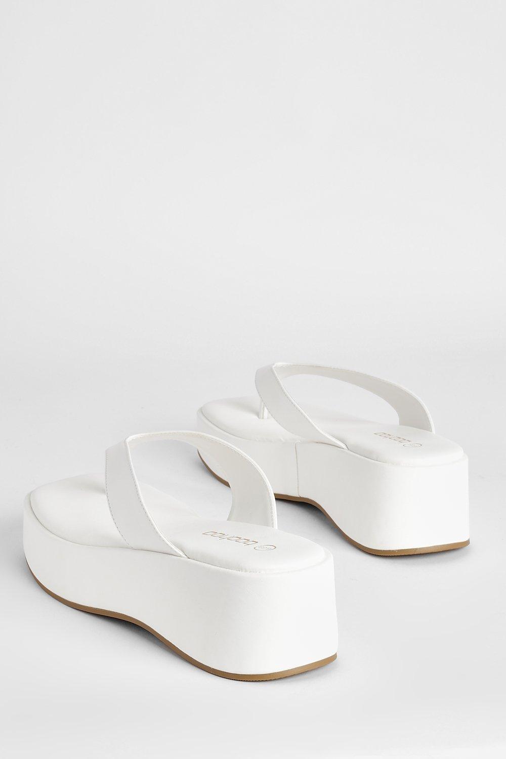 White toe post hot sale wedge sandals