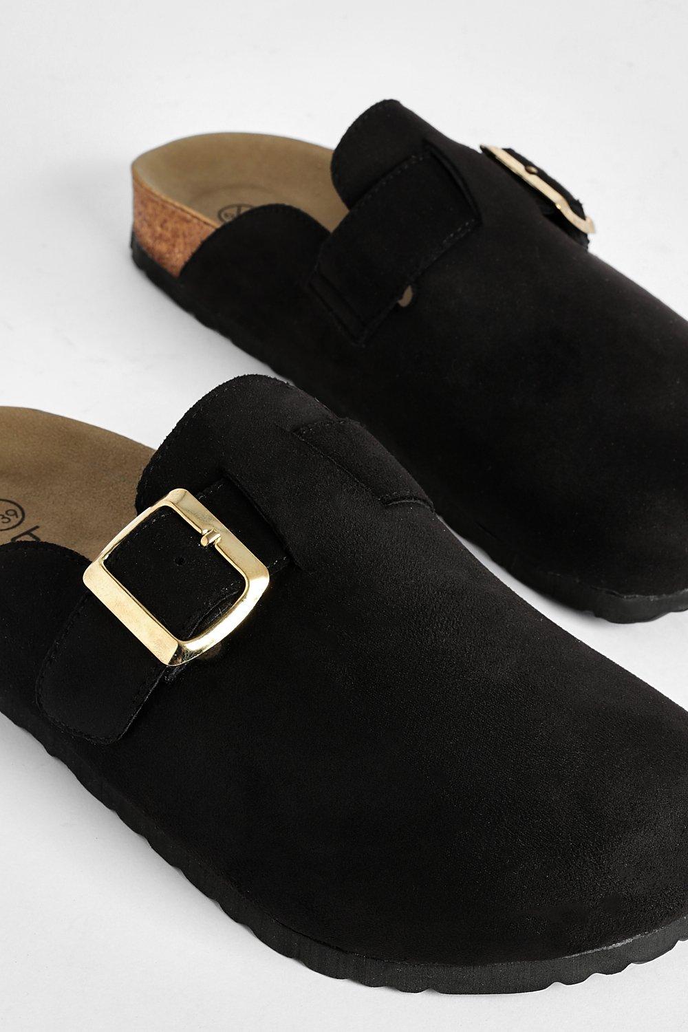 Black closed toe store clogs